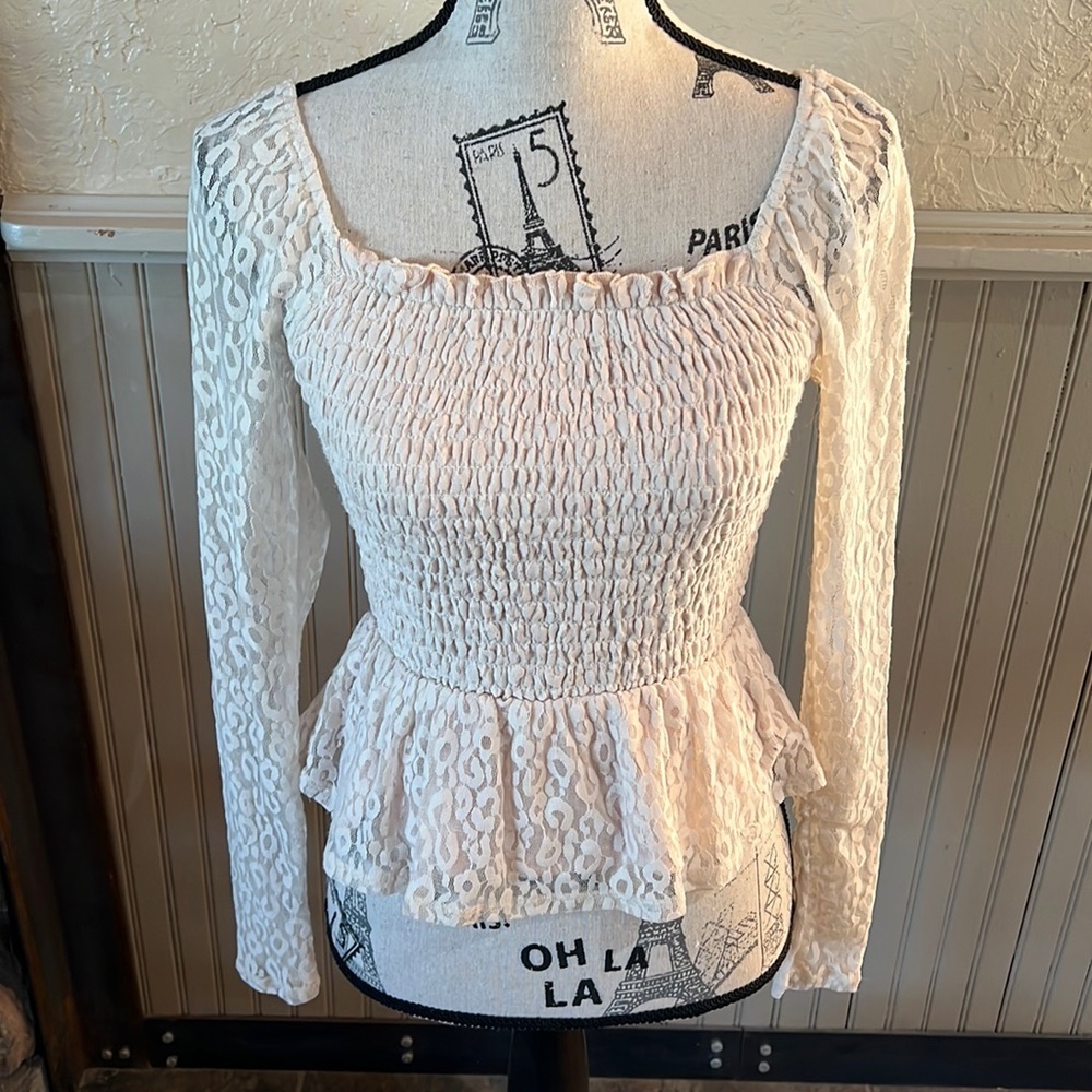 Lily Star Top